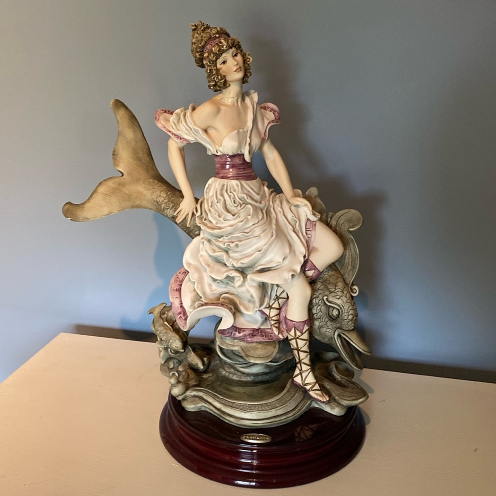 Giuseppe Armani Limited Figurine #10 of 3000